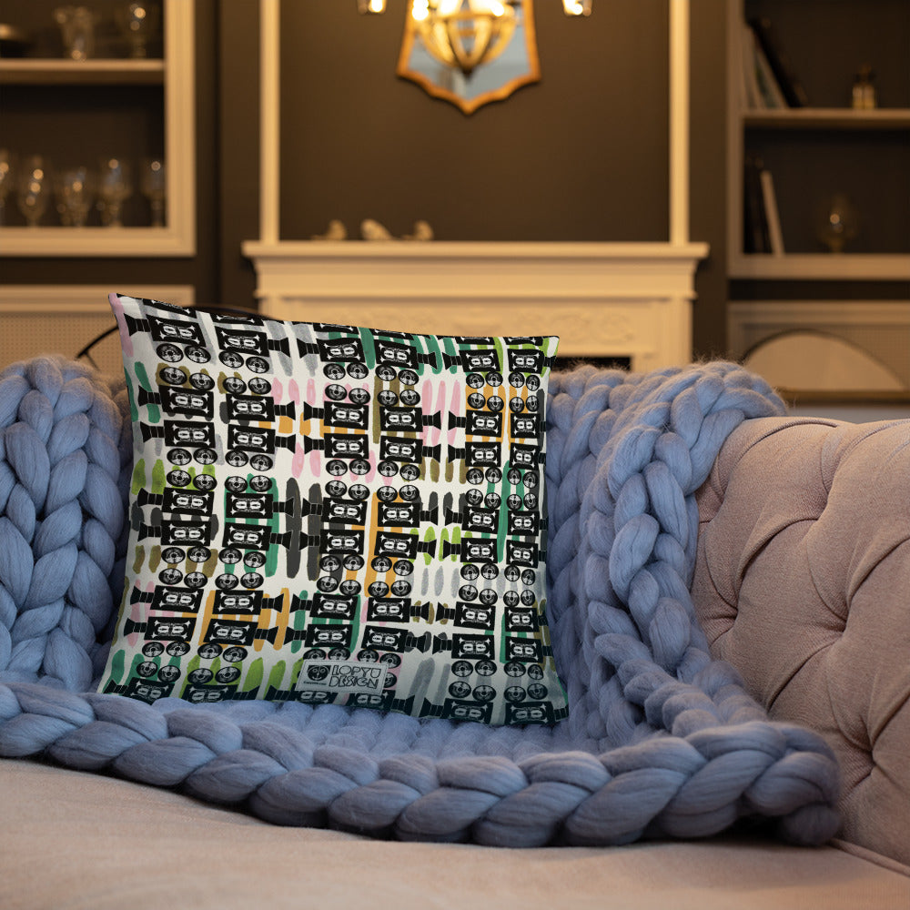 ベーシッククッション・きゃらあくたあロゴモダン【LG003-BC021】