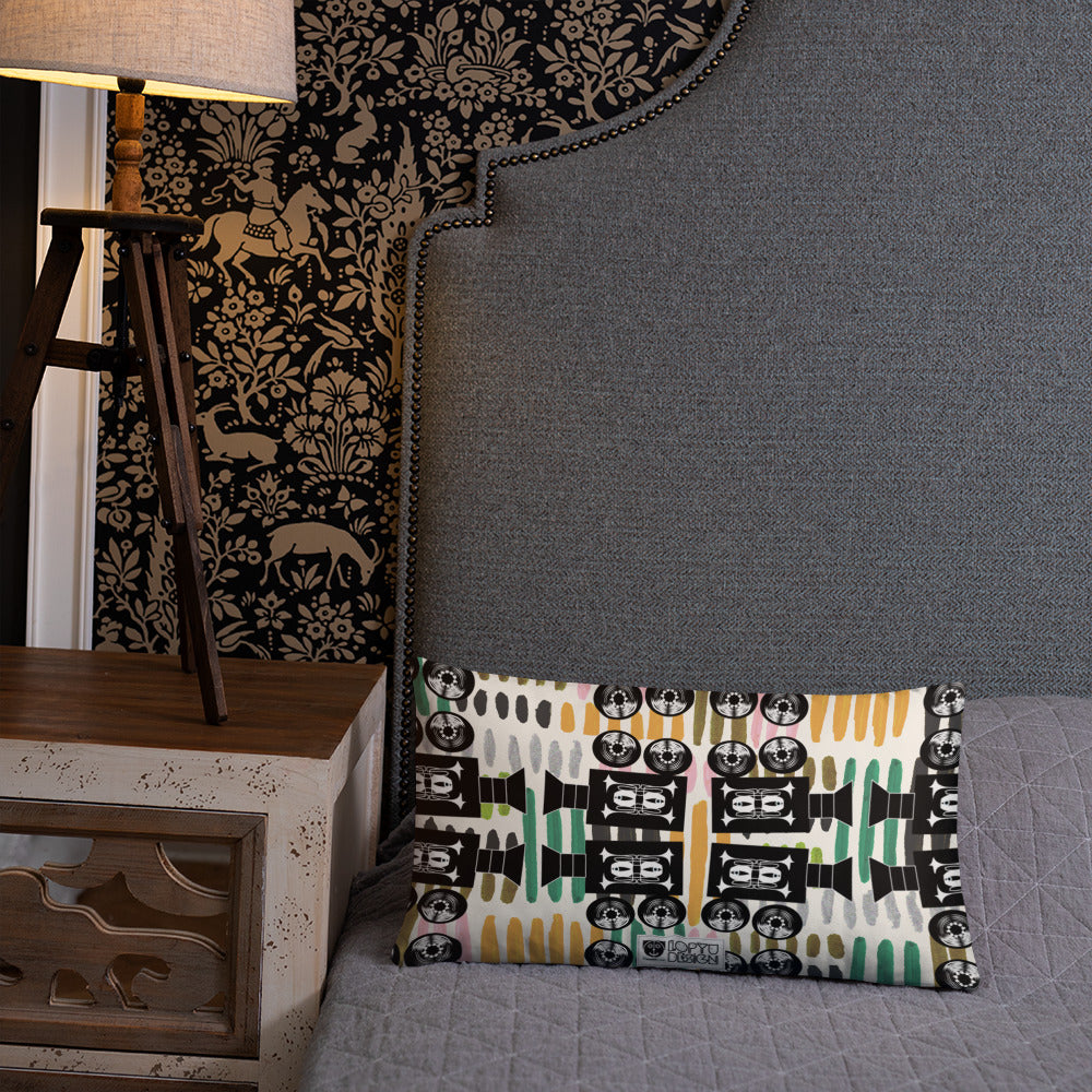 ベーシッククッション・きゃらあくたあロゴモダン【LG003-BC021】