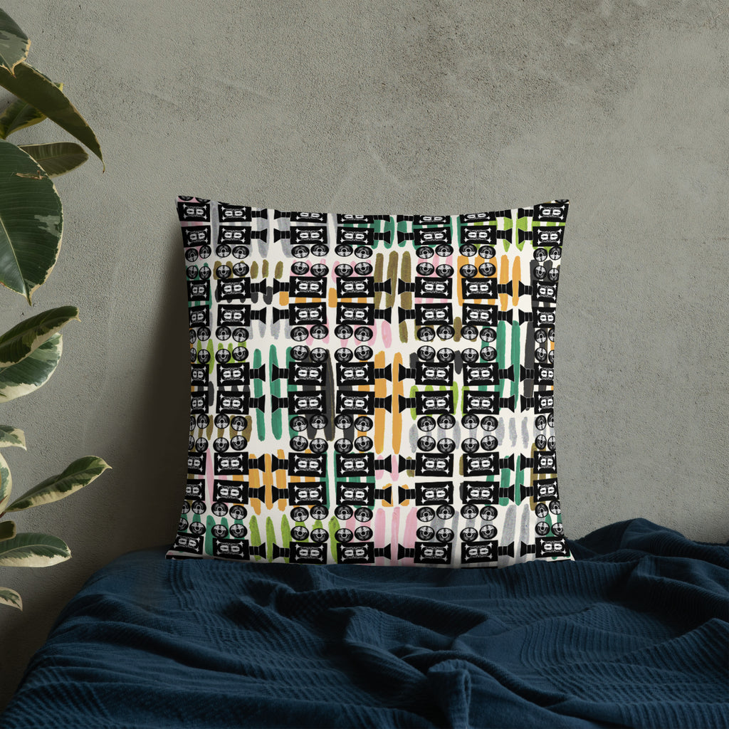 ベーシッククッション・きゃらあくたあロゴモダン【LG003-BC021】