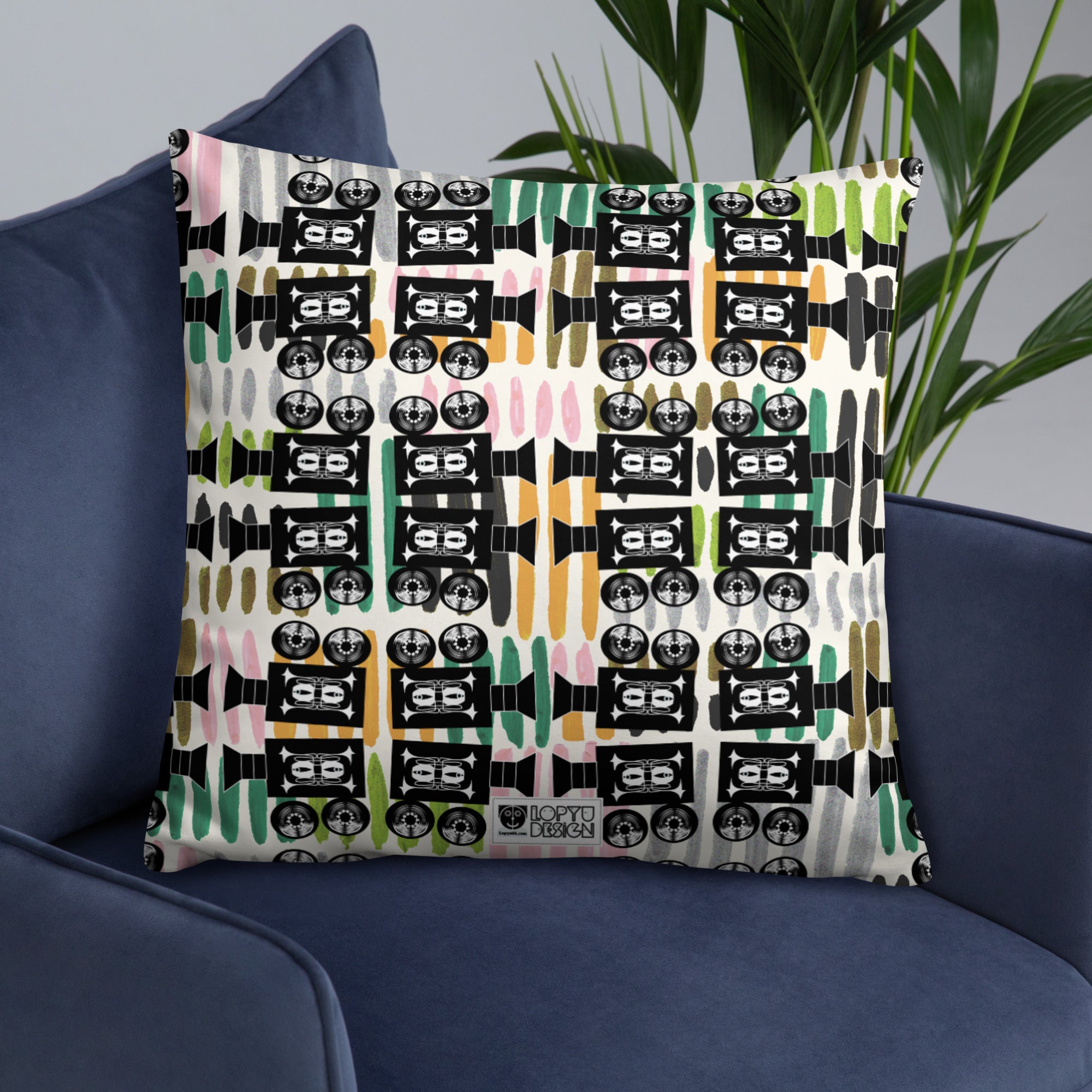 ベーシッククッション・きゃらあくたあロゴモダン【LG003-BC021】